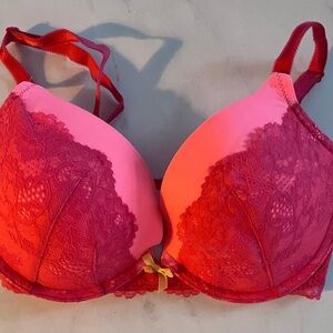 Victoria’s Secret Dream Angels Lined Demi Bra size 32DD NWOT